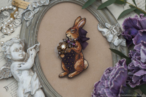 Rabbit brooch